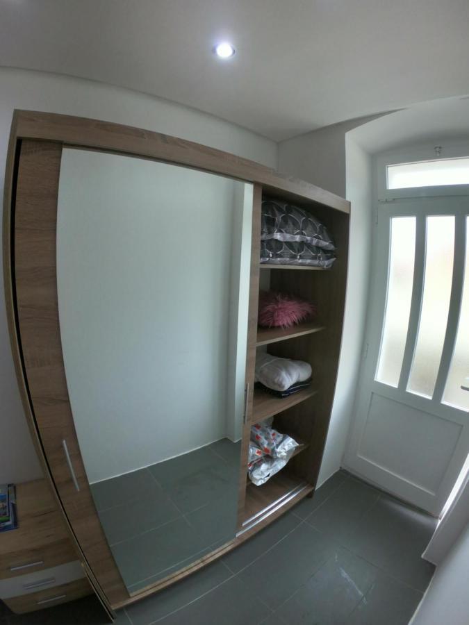 Apartmani Majetic Omišalj Exteriér fotografie
